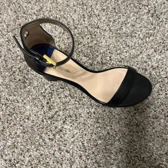 Stuart Weitzman 75Lessnudist Black Nappa Leather Sandals, Size 7M, EEUC - Picture 14 of 16